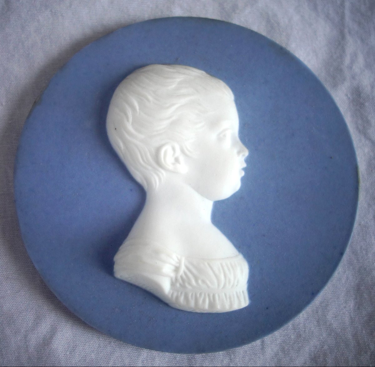 Miniature Portrait Of The Duke Of Bordeaux, Sèvres Biscuit In The Wegwood Style, Brachard 1821 Royalist-photo-4