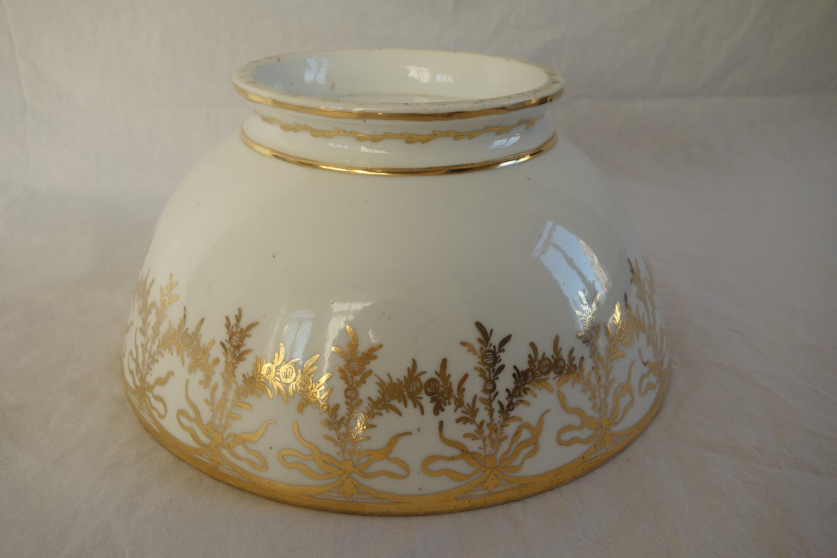   White And Gold Paris Porcelain Biscuit Bowl - Directoire Period, Late 18th Century-photo-3