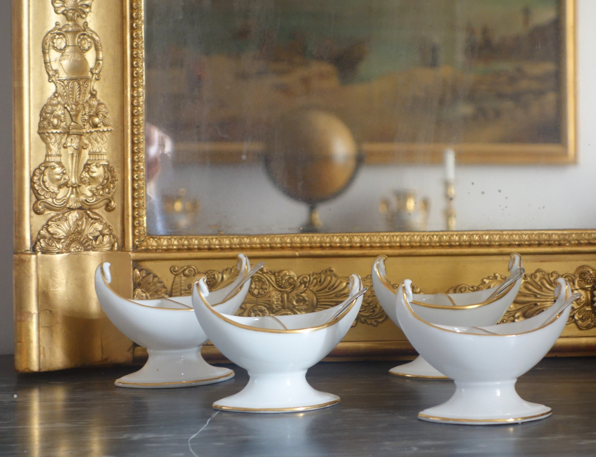 Nast : Set Of 4 Empire Paris Porcelain Salt Cellars - Early 19th Century