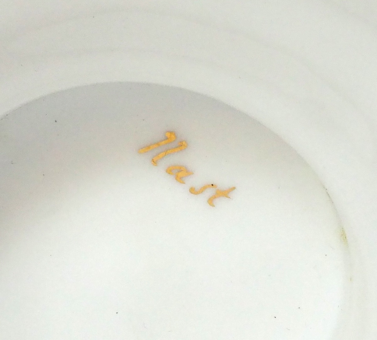 Nast : Empire Paris Porcelain Soup Tureen Enhanced With Fine Gold - Early 19th Century-photo-5