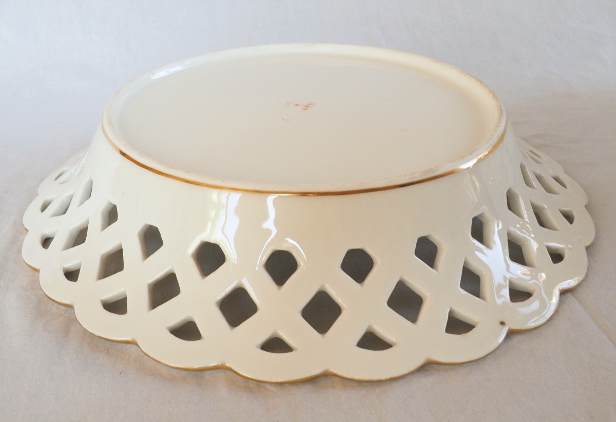 Nast : grande corbeille ajourée d’époque Empire en porcelaine de Paris blanche et or-photo-3