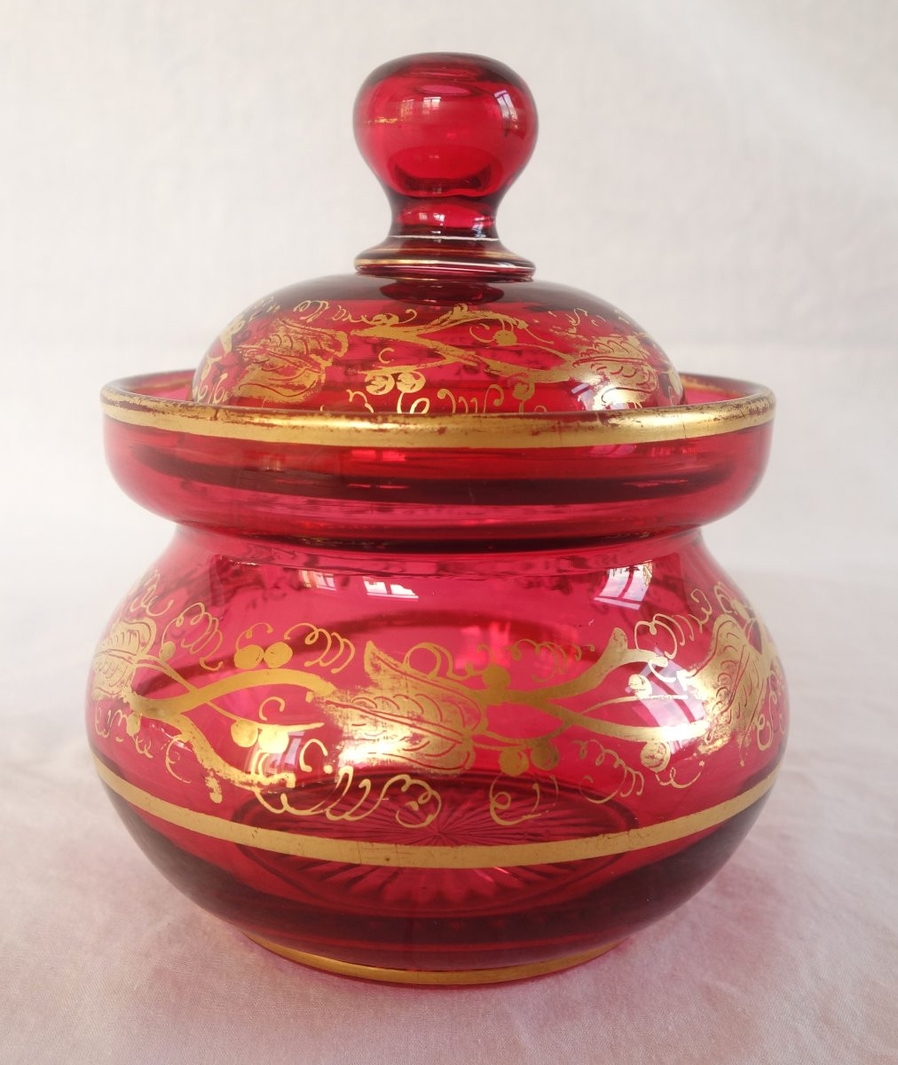 Baccarat : sucrier en cristal rouge et or d'époque Napoleon III-photo-3