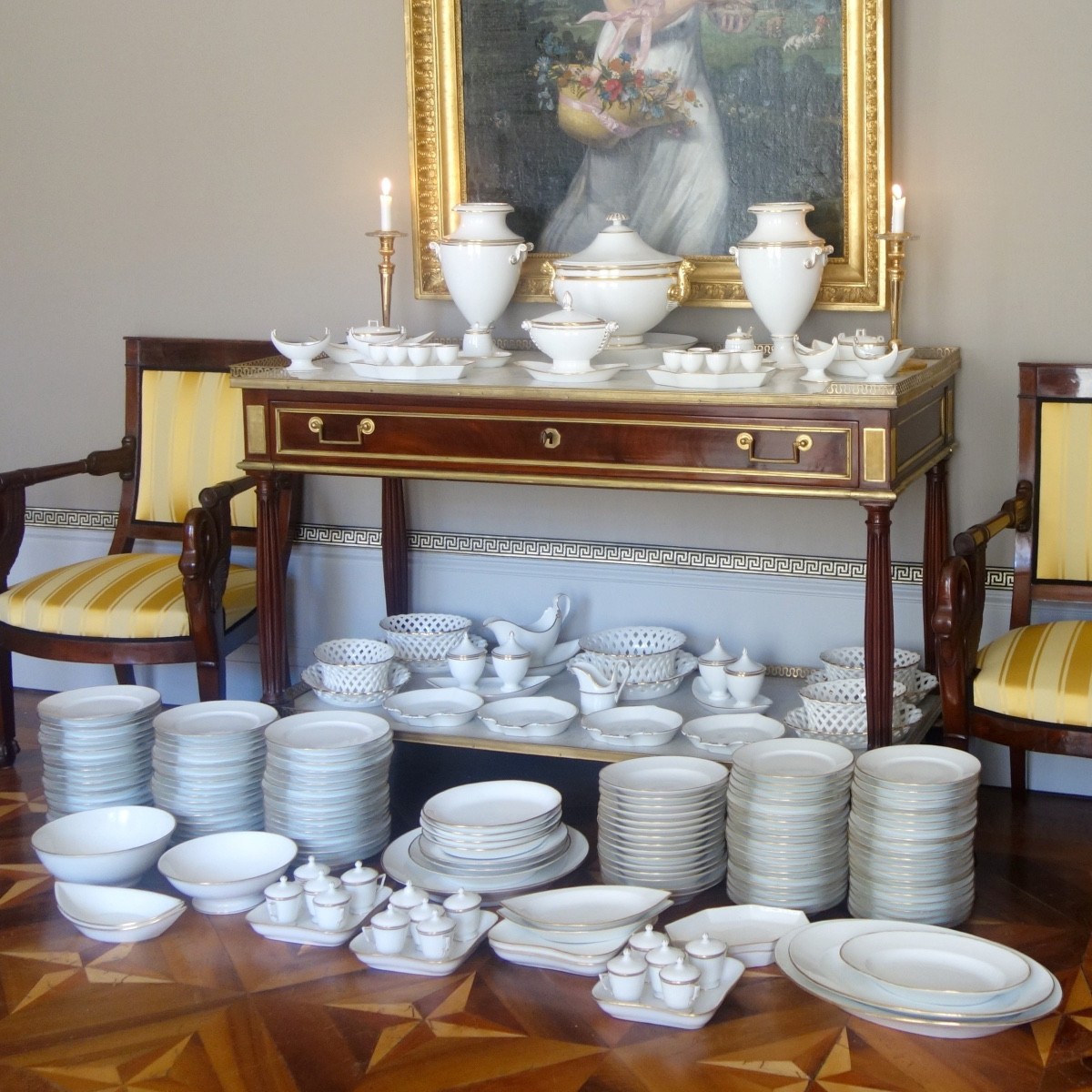 Nast : Empire Porcelain Creamware Set Enhanced With Fine Gold - Early 19th Century-photo-8