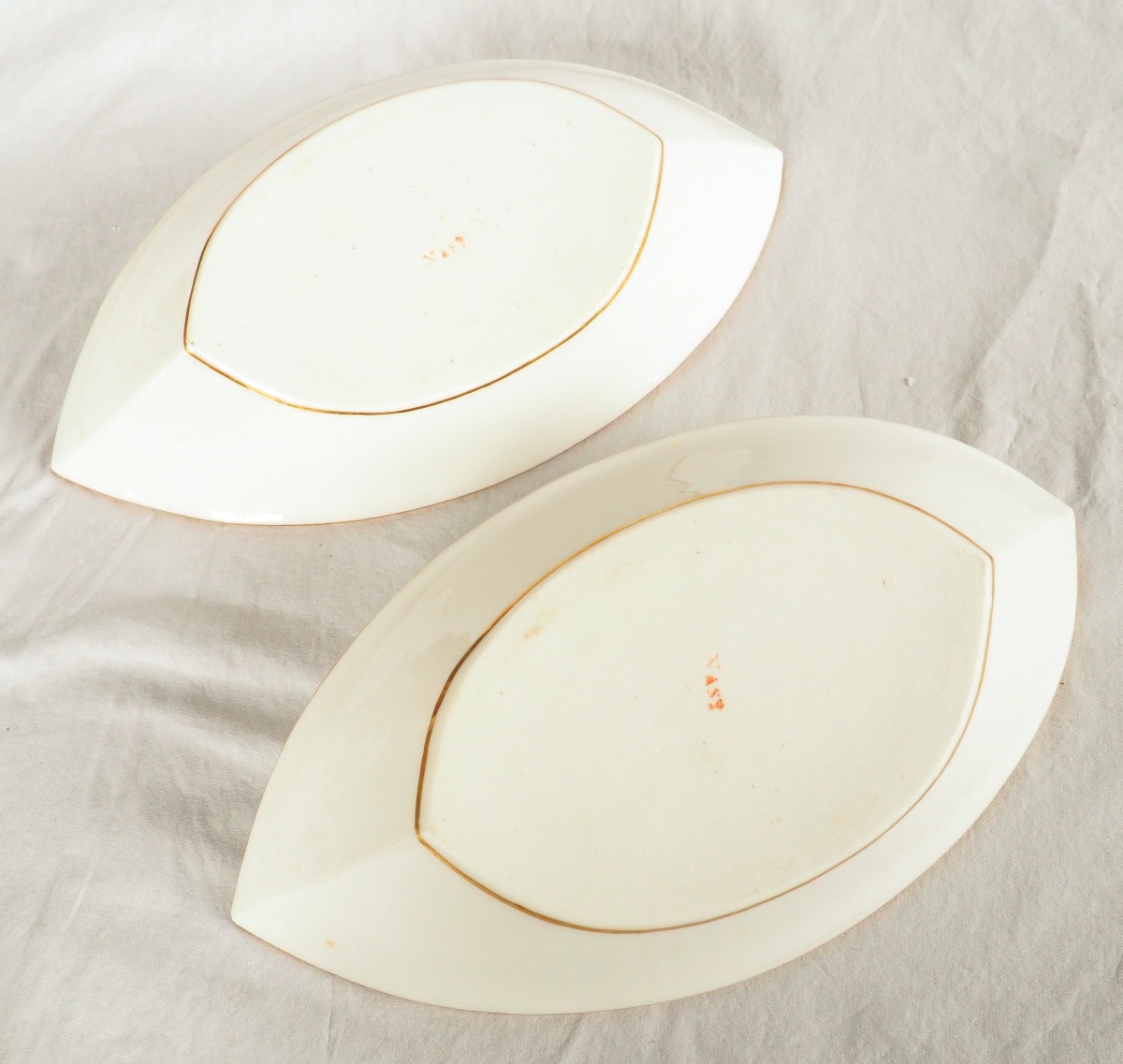 Nast : Pair Of Empire Porcelain Navette-shaped Dishes Enhanced With Fine Gold - Early 19th Cent-photo-4