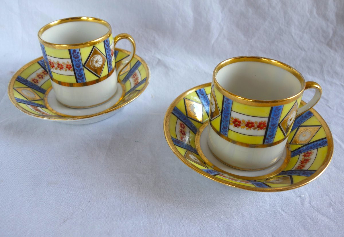 Paire de tasses à café litron en porcelaine d'époque Empire début 19e siècle-photo-2
