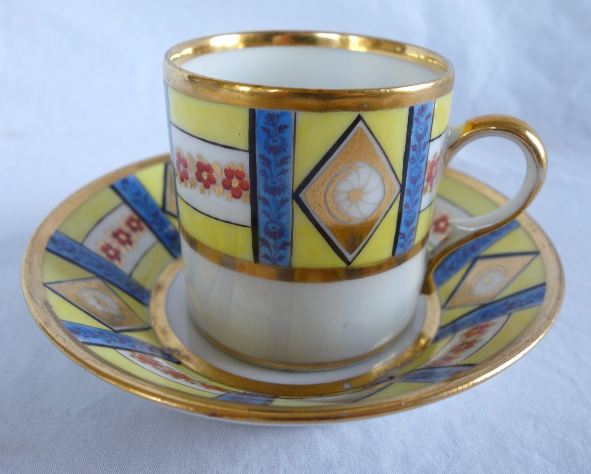 Paire de tasses à café litron en porcelaine d'époque Empire début 19e siècle-photo-3