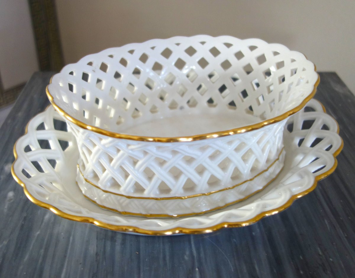 Nast: Openwork Basket Cup And Its Stand From The Empire Period - Signed-photo-1