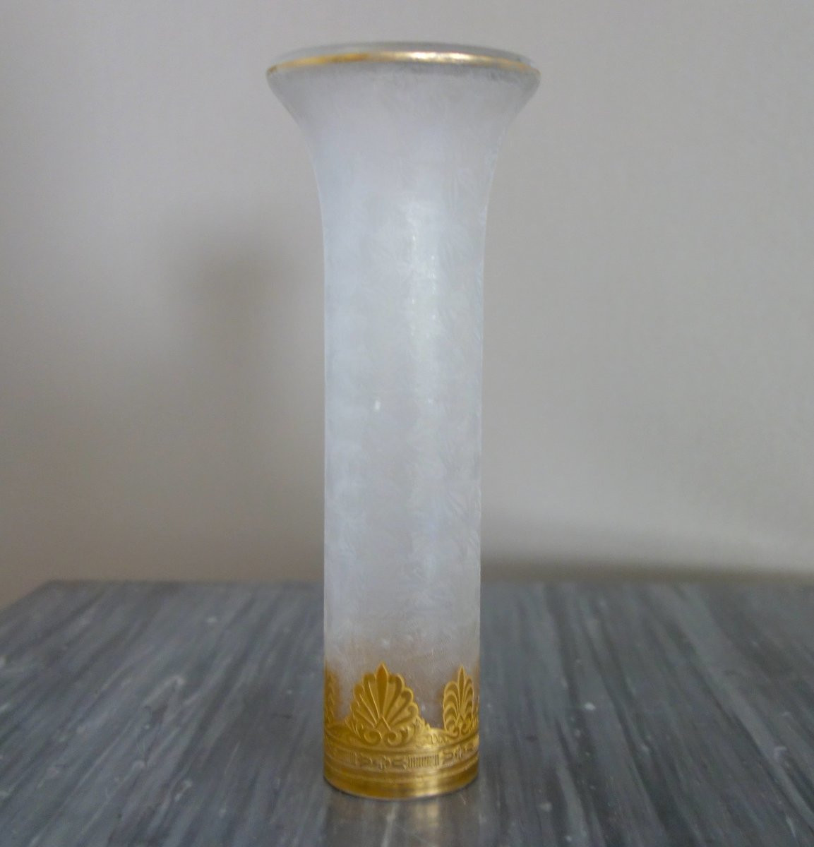 Saint Louis - vase soliflore en cristal gravé à l'acide et doré or fin - modèle Nelly / Empire-photo-4