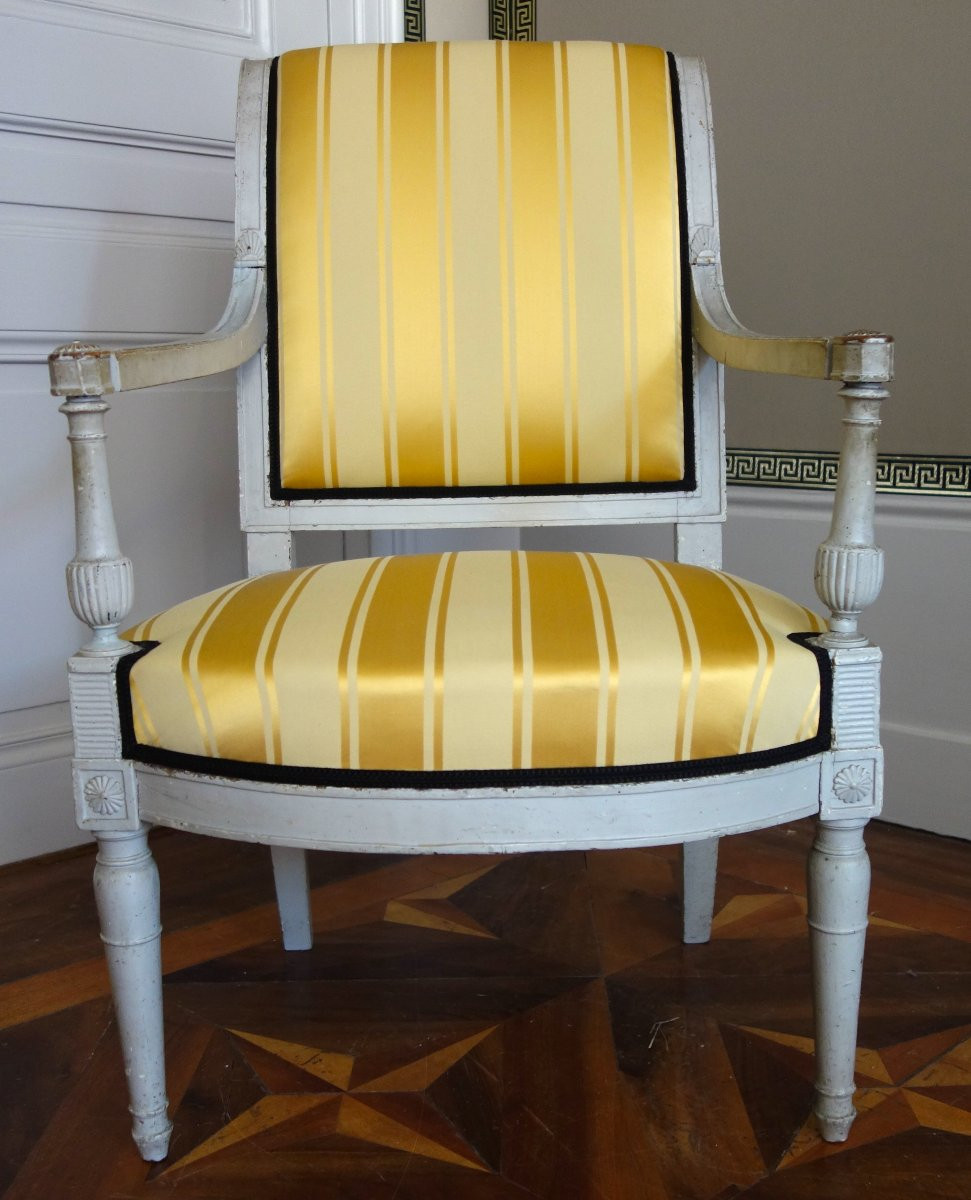 Pair Of Etruscan-style Armchairs In Carved And Lacquered Wood, Directoire Period - Circa 1795-photo-1