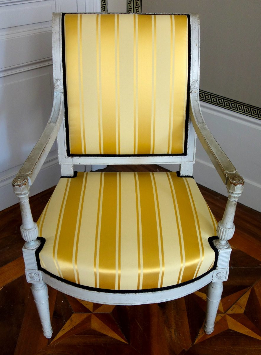 Pair Of Etruscan-style Armchairs In Carved And Lacquered Wood, Directoire Period - Circa 1795-photo-2