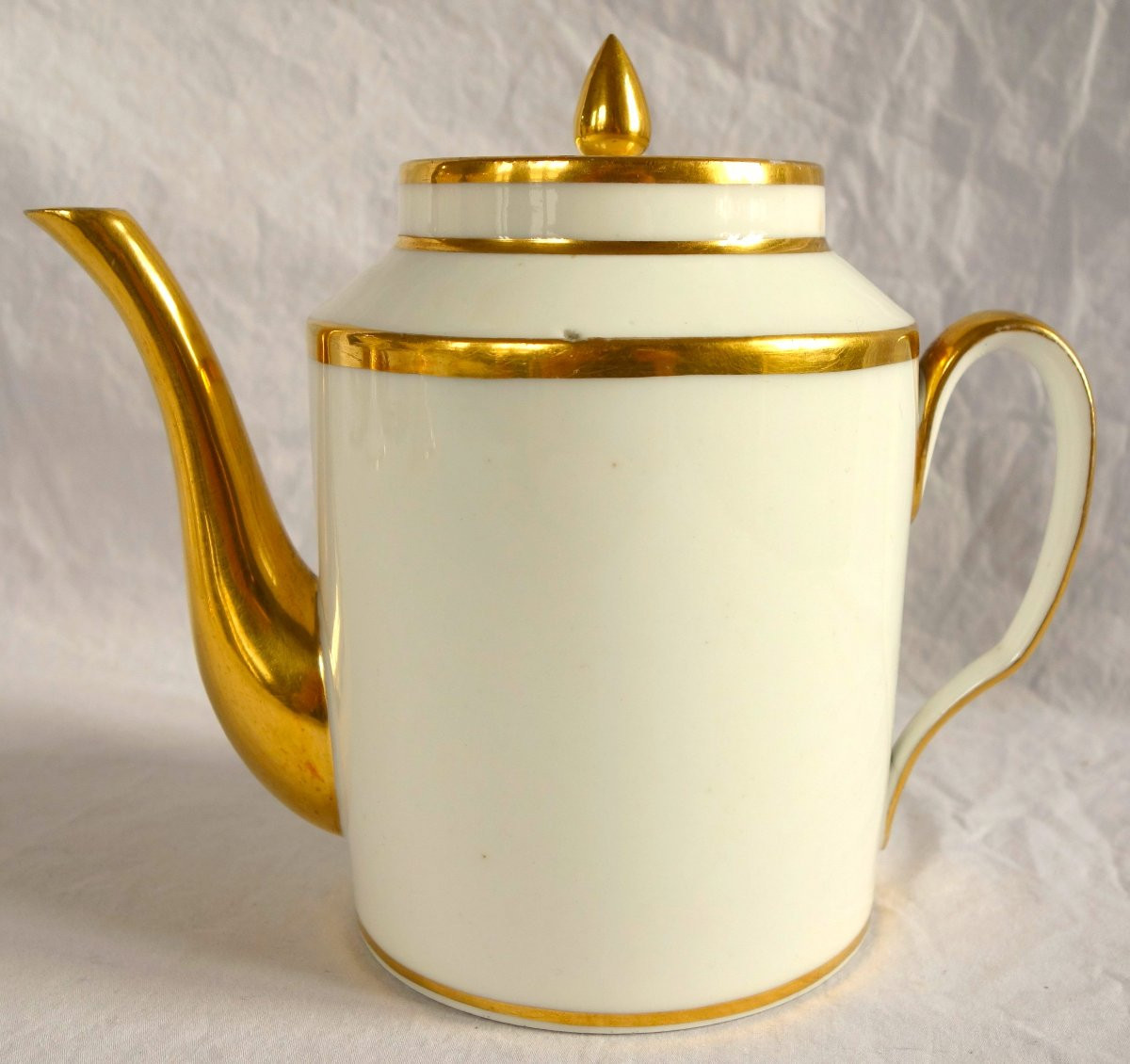 Empire Period Liter Teapot In Paris Porcelain Gilded With Fine Gold-photo-3
