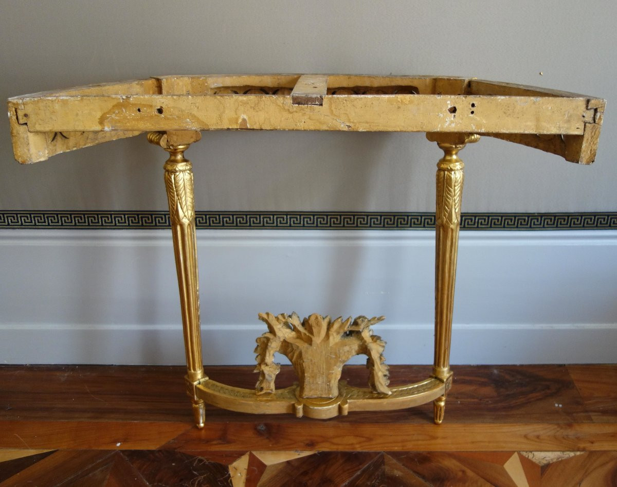 Console d'applique d'époque Louis XVI en bois sculpté et doré à la feuille d'or vers 1780-photo-6