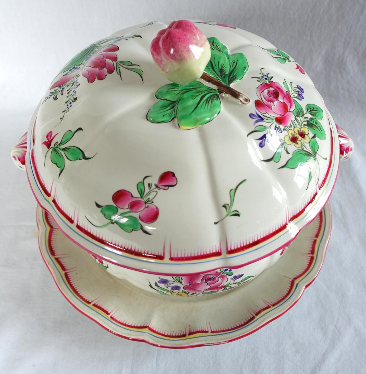 Lunéville - Soup Tureen And Stand In Polychrome Earthenware With Streetlamp Decoration - Signed-photo-1