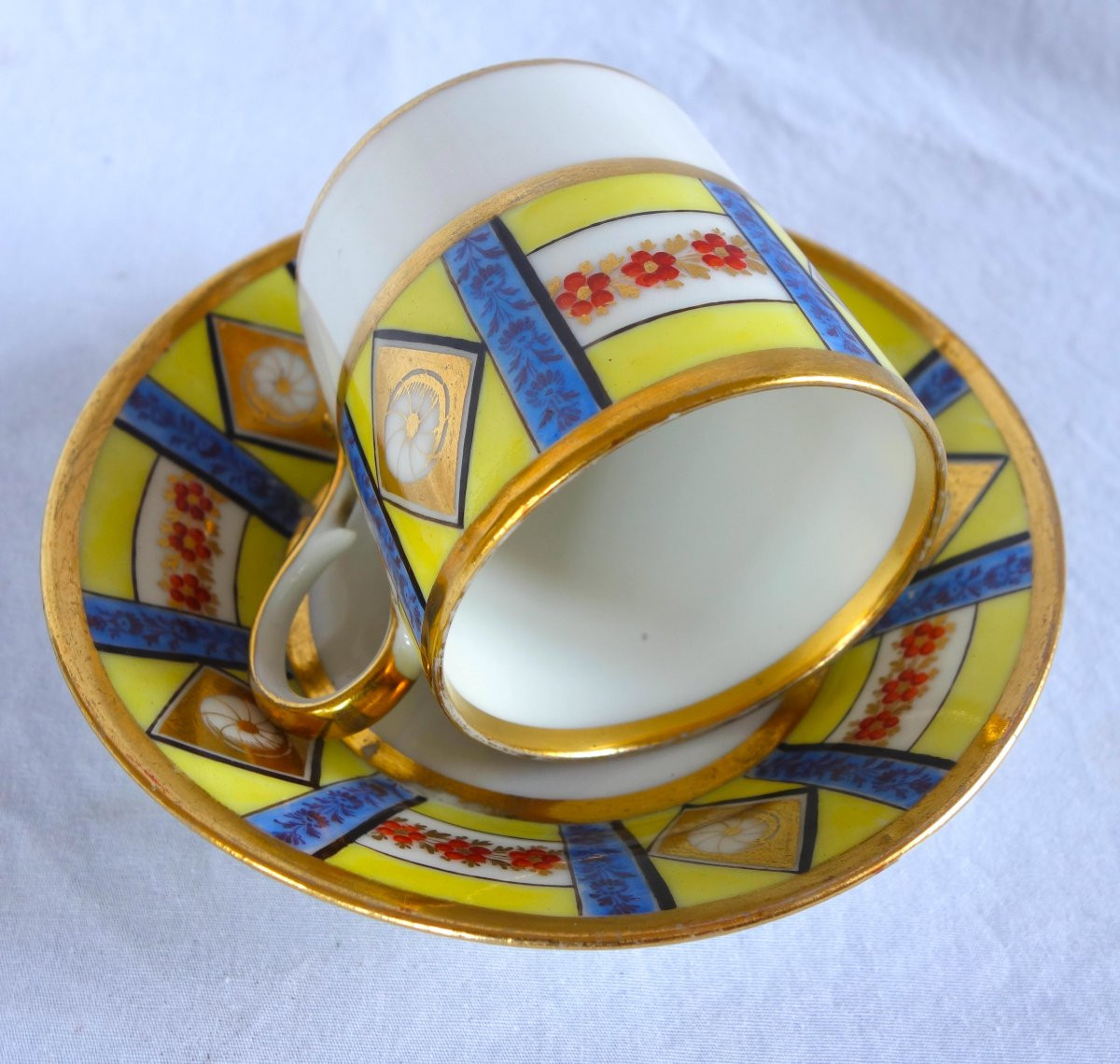 Paris Porcelain Litron-shaped Coffee Cups - Early 19th Century-photo-3