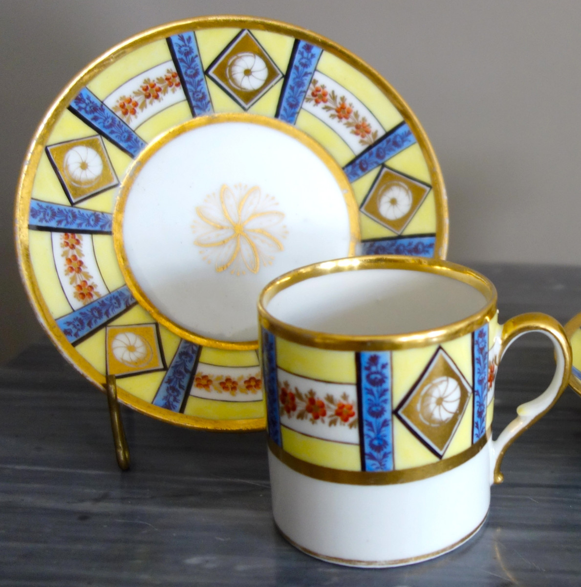 Paris Porcelain Litron-shaped Coffee Cups - Early 19th Century