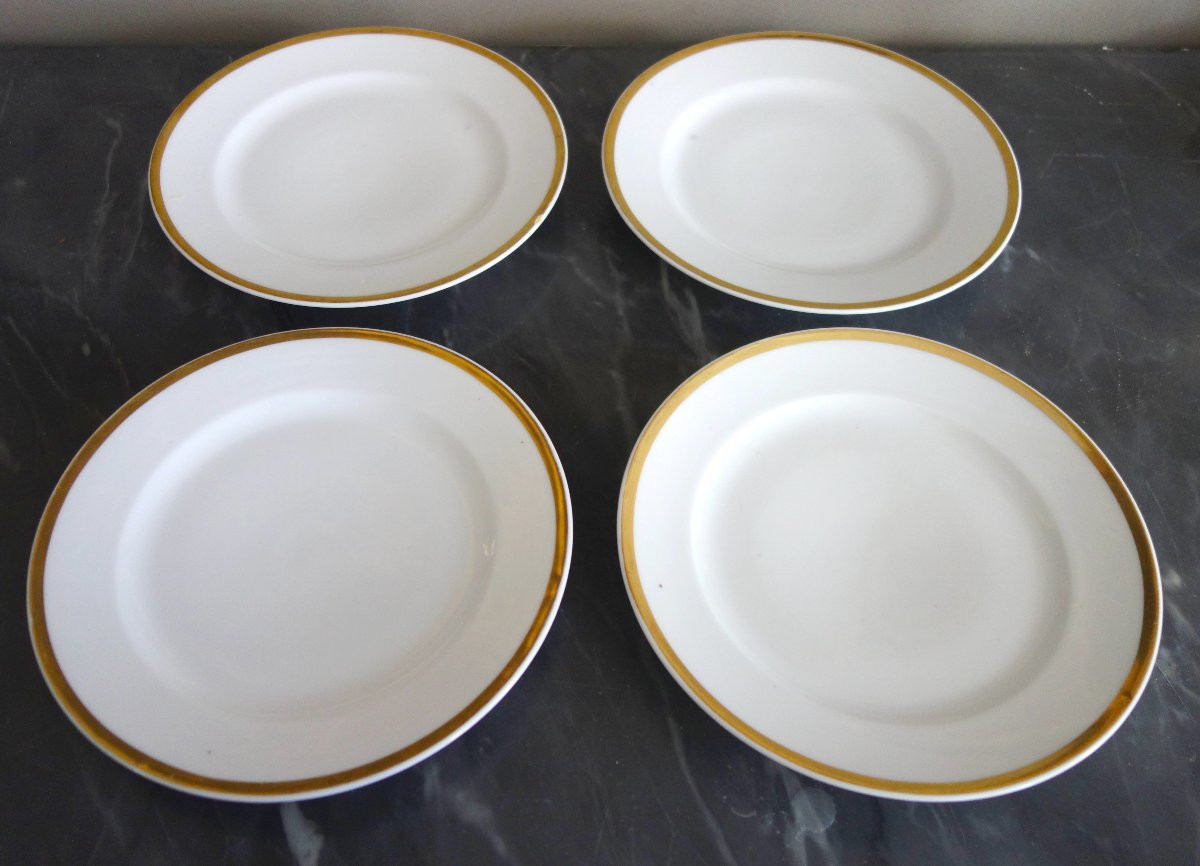 Série de 8 assiettes de table en porcelaine à filets or, fin XVIIIe siècle-photo-5