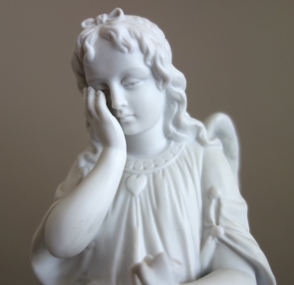 Guardian Angel Statue, 19th-century Biscuit Porcelain, Traditionalist Religious Object-photo-2