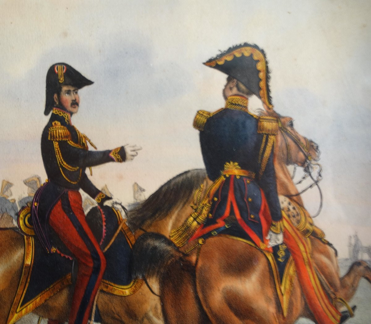 Gravure gouachée d'époque Restauration - officiers supérieurs à cheval - beau cadre bois doré-photo-6