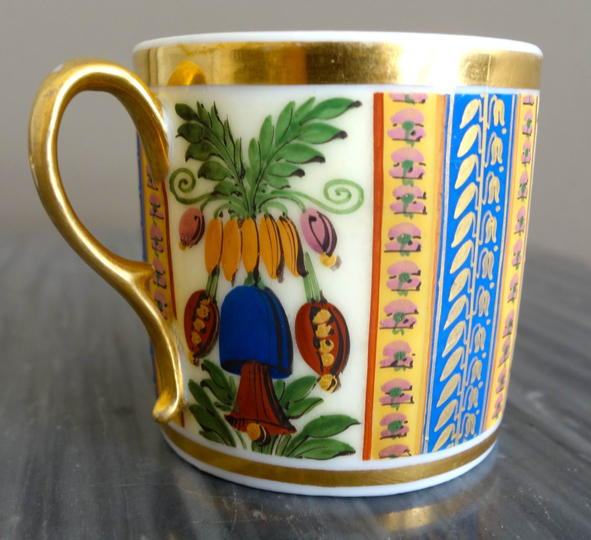 A Large Biscuit Porcelain Coffee Cup With Polychrome And Raised Gilding - Paris Porcelain Circa 1820-photo-6