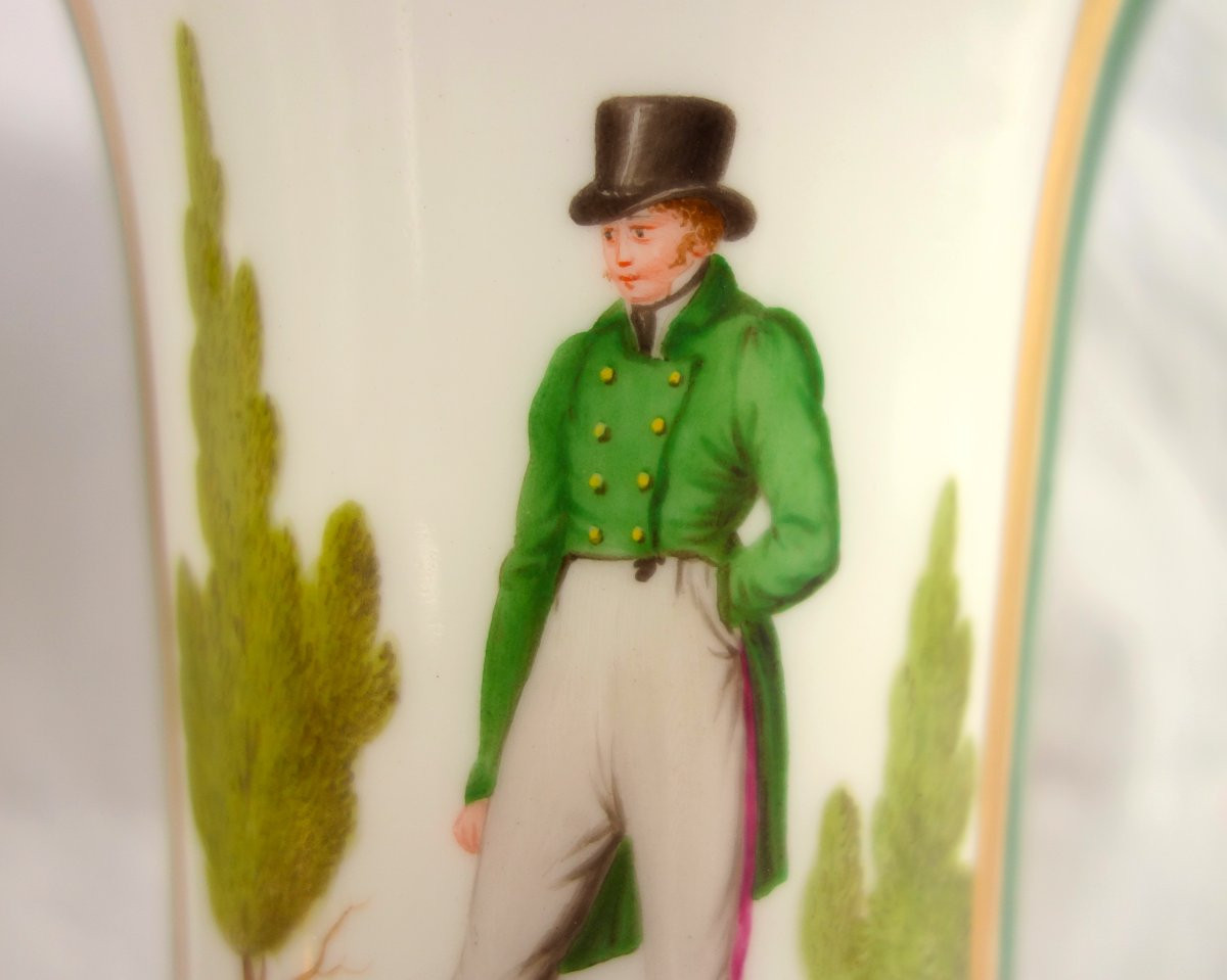 Pair Of Polychrome And Gilt Paris Porcelain Trumpet Vases - Empire/restoration Period-photo-4