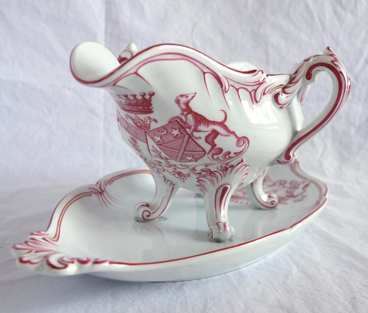 Luneville - Pair Of Earthenware Sauce Boats, Coat Of Arms And Crown Of Count - 19th Century-photo-1