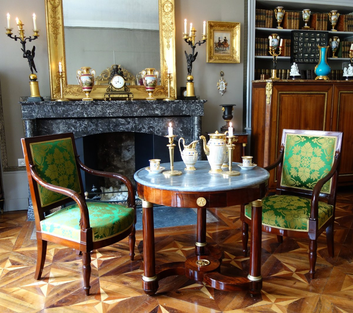 Empire Style Tea Table/pedestal Table In Mahogany, Mercury-gilt Bronze And Blue Turquin Marble-photo-8