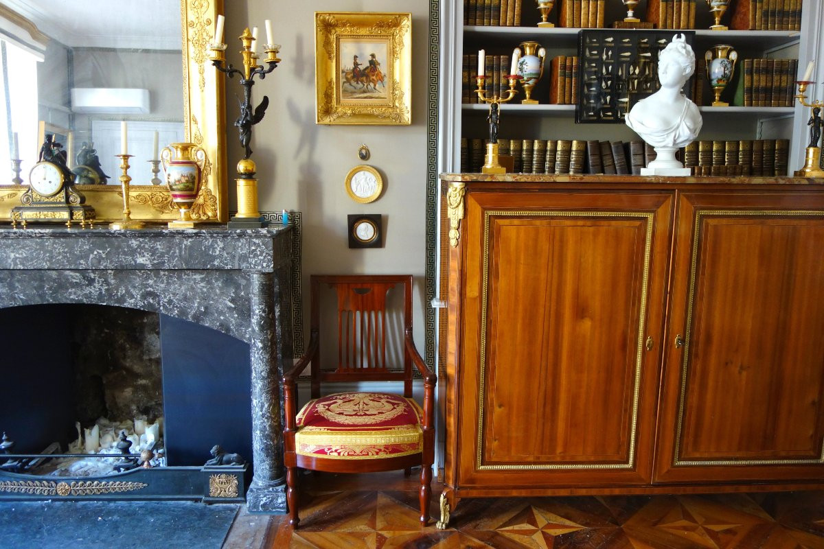 Grd médaillon néoclassique en Biscuit la toilette de Vénus encadrement bronze doré au mercure.-photo-6