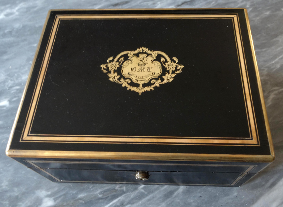 Couronne de Comte - Grand coffret / cassette à bijoux en ébène - époque 1850-photo-2