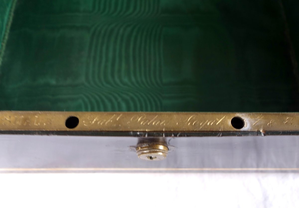 Couronne de Comte - Grand coffret / cassette à bijoux en ébène - époque 1850-photo-3