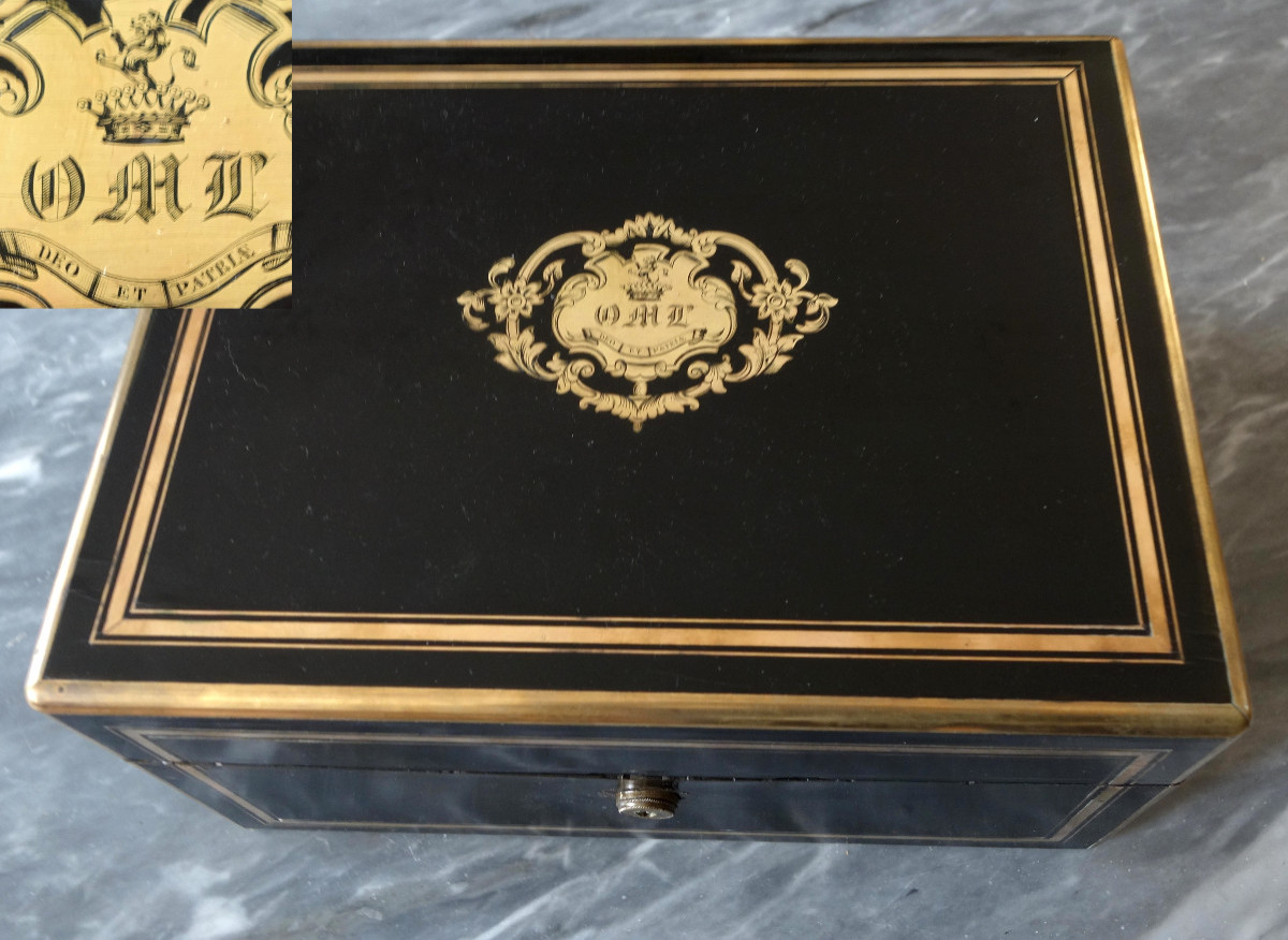 Couronne de Comte - Grand coffret / cassette à bijoux en ébène - époque 1850