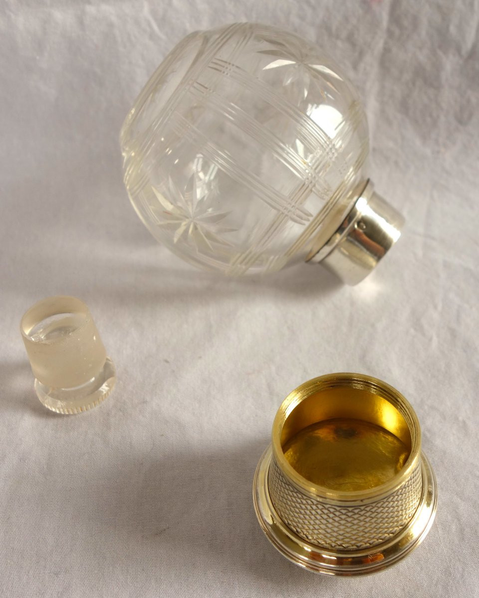 Coat Of Arms Beneath A Ducal Crown: Baccarat Crystal And Silver-gilt Minerva Bottle-photo-7