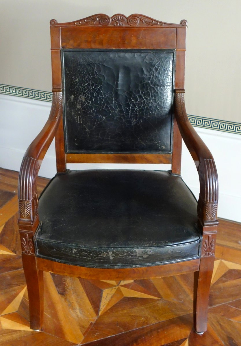 Paire de fauteuils de cabinet ou de bureau en acajou et cuir - travail parisien d'époque Empire-photo-4