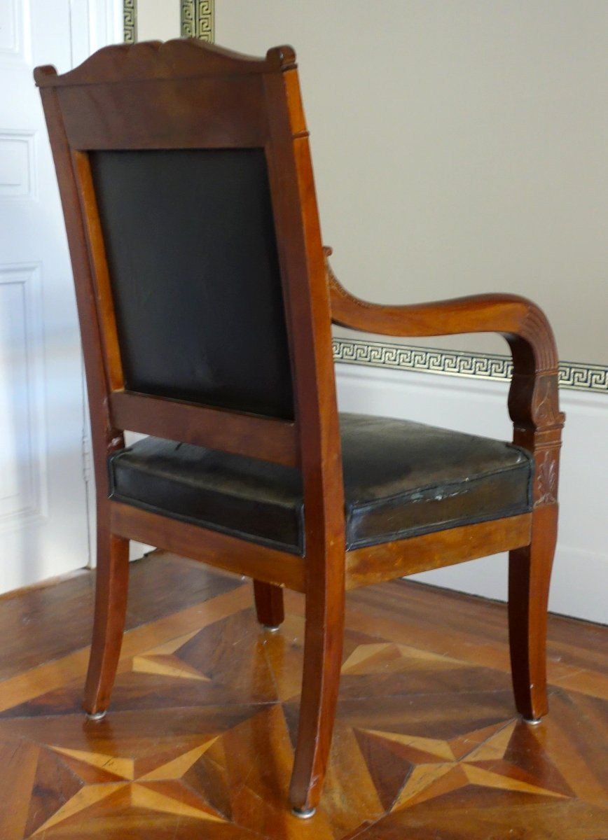 Paire de fauteuils de cabinet ou de bureau en acajou et cuir - travail parisien d'époque Empire-photo-8