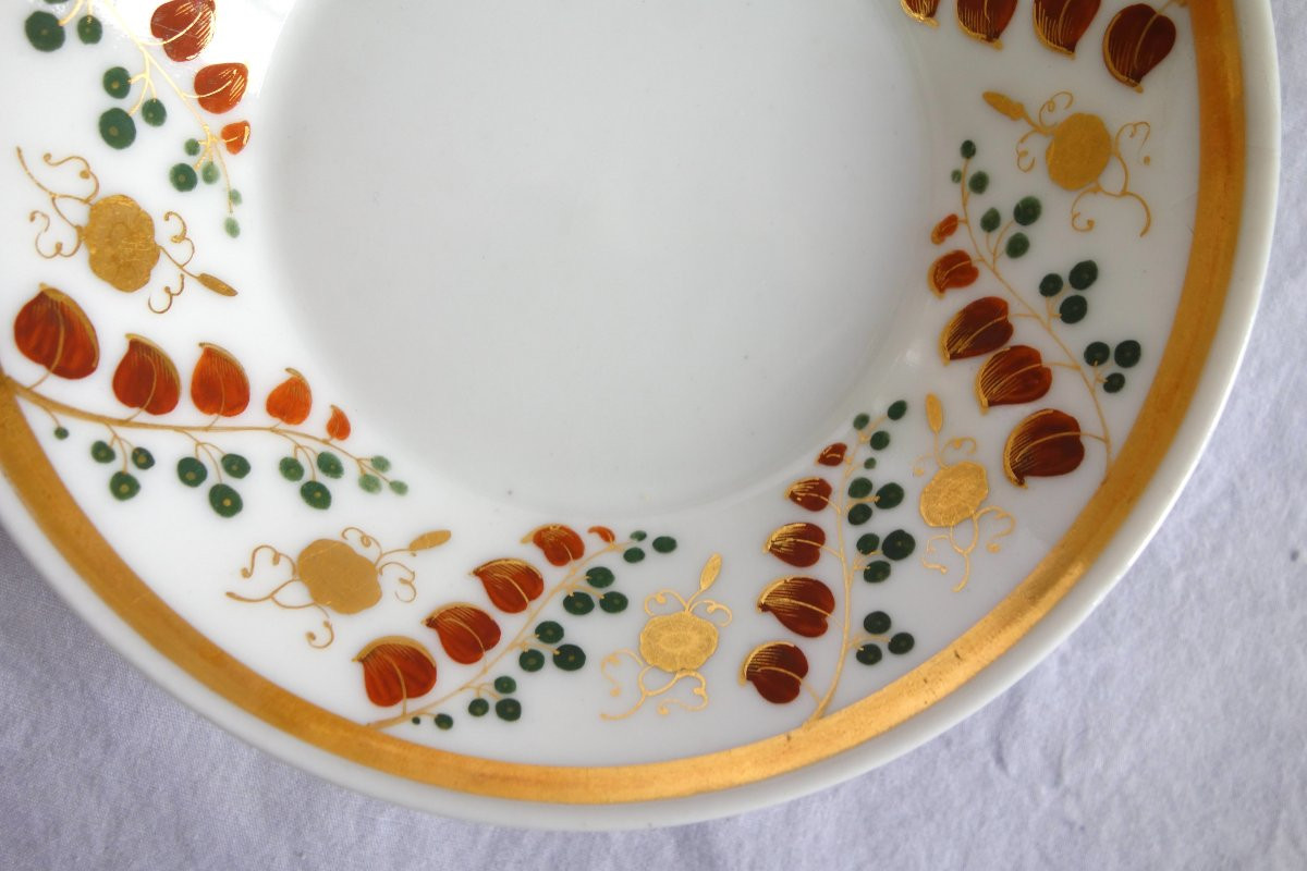 Tasse à café litron en porcelaine polychrome et dorée, porcelaine de Paris vers 1820 -photo-4