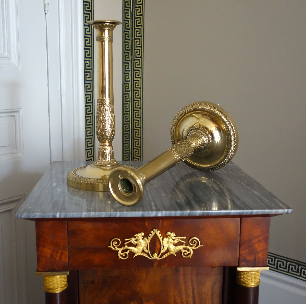 Paire de flambeaux / bougeoirs en canon d’époque Empire Restauration en bronze ciselé - 28cm-photo-2