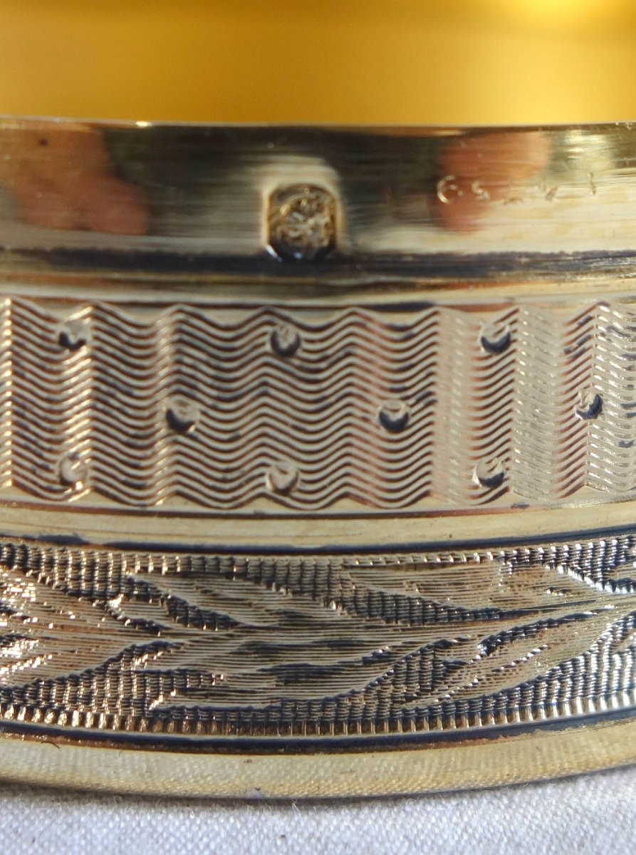 Bonbonnière In Vermeil - Solid Silver Chased And Gilded In Fine Gold-photo-3