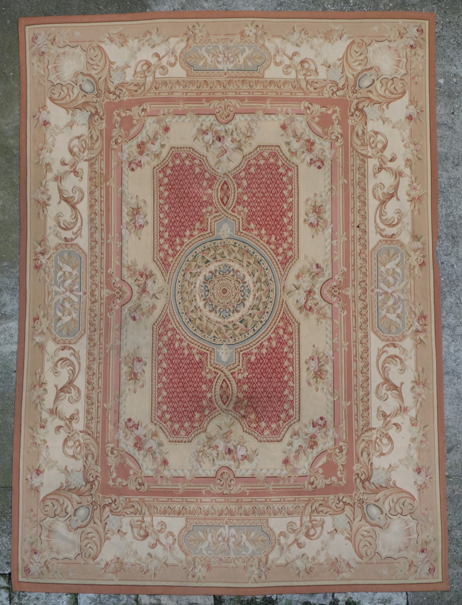 Grand tapis d'Aubusson de style Neoclassique - 371cm x 264cm