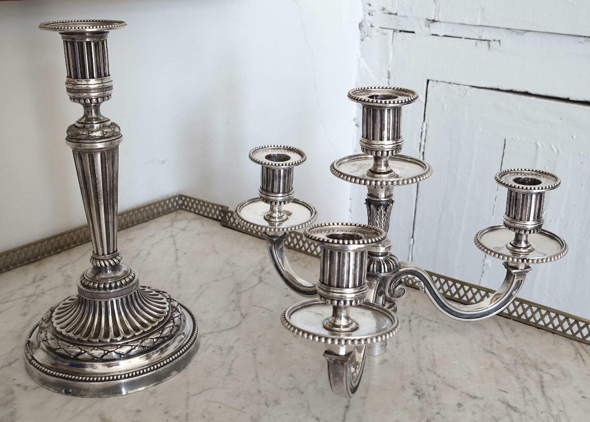   Paire de grands candélabres de style Louis XVI à 4 feux en bronze argenté-photo-3