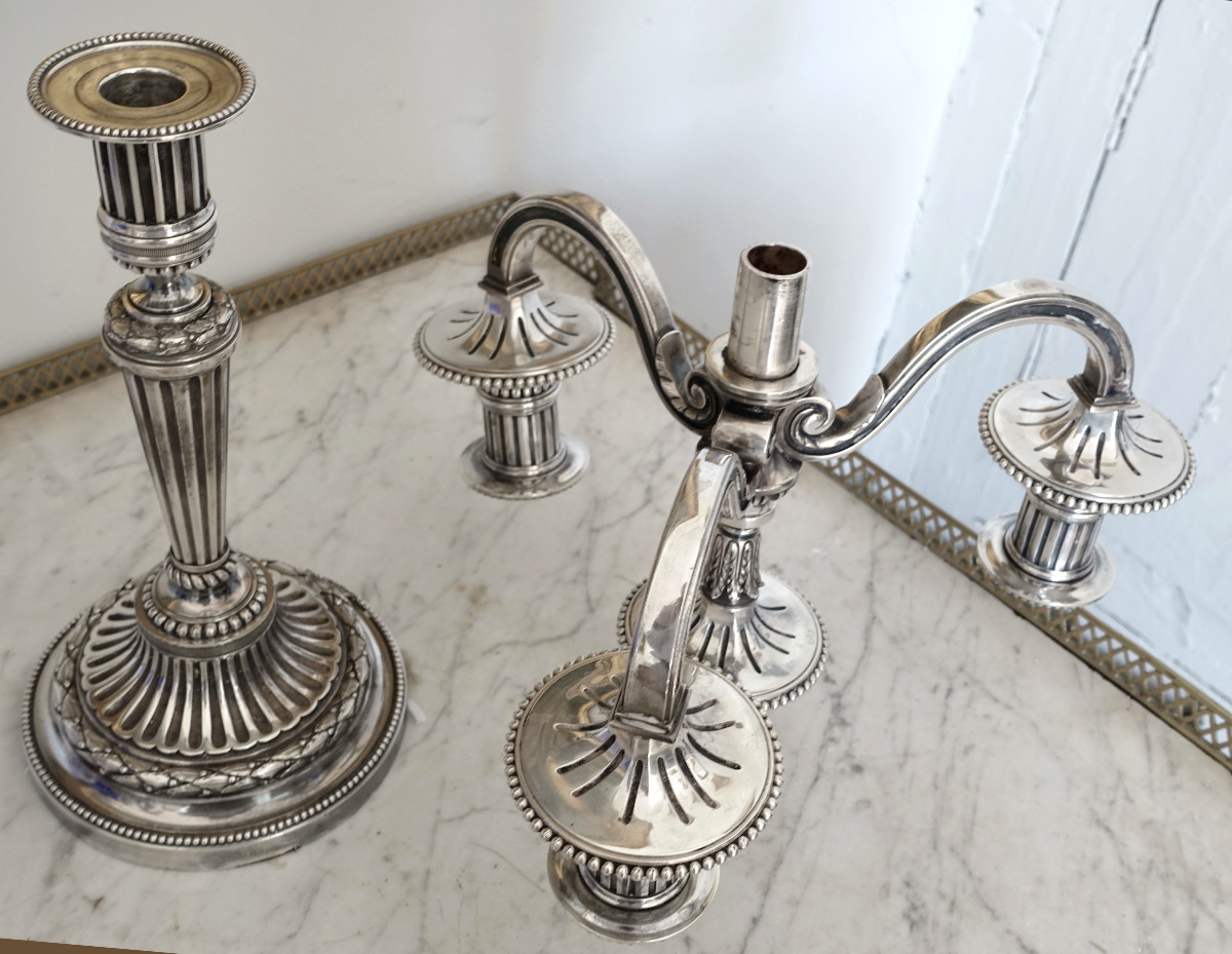   Paire de grands candélabres de style Louis XVI à 4 feux en bronze argenté-photo-3