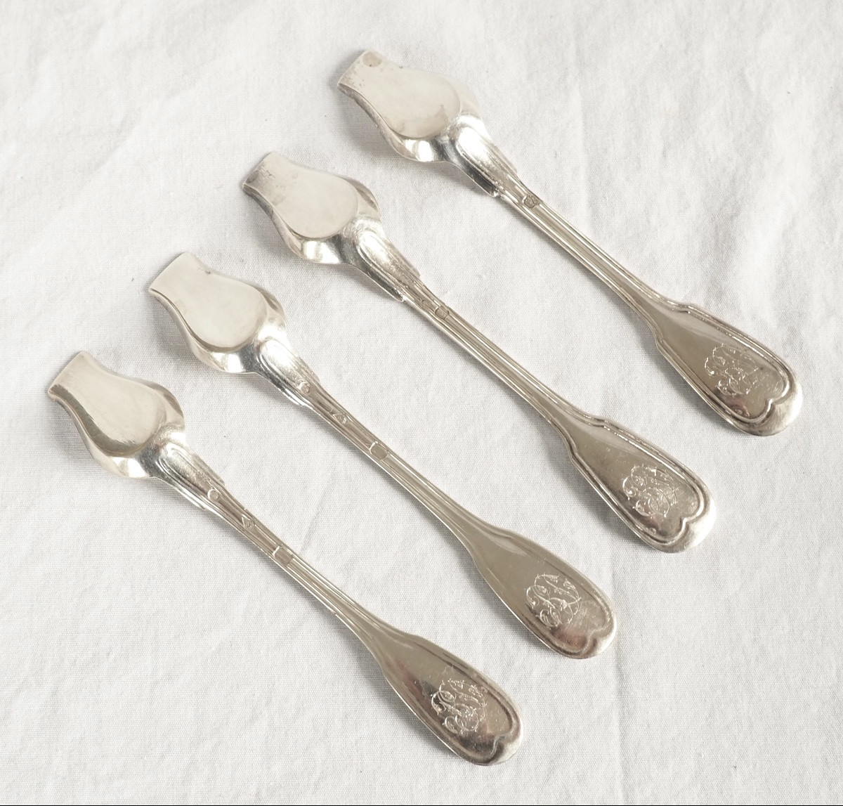 Suite 4 salerons / salières Empire en argent massif - allégorie de l'amour fidèle - poinçon Coq-photo-5