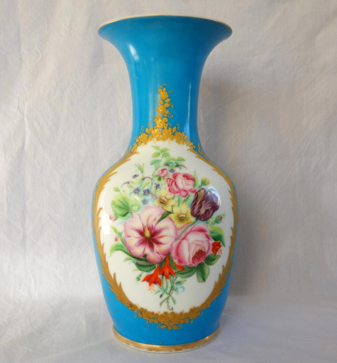Grand vase d'ornement en porcelaine turquoise & or dans le goût de Sèvres d'époque Napoleon III-photo-3