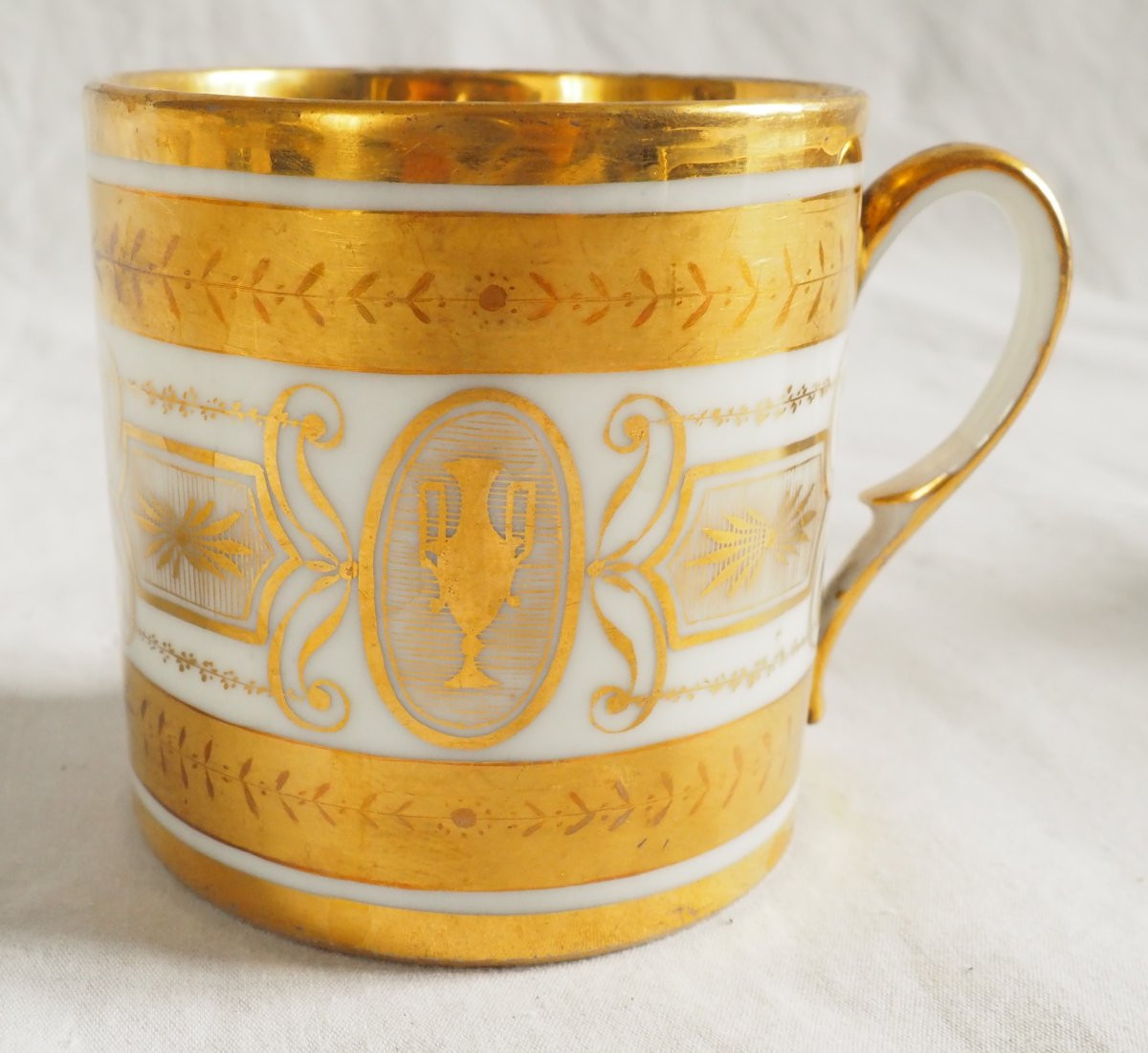 Directoire Period White And Gold Paris Porcelain Litron Cup - Late 18th Century-photo-4