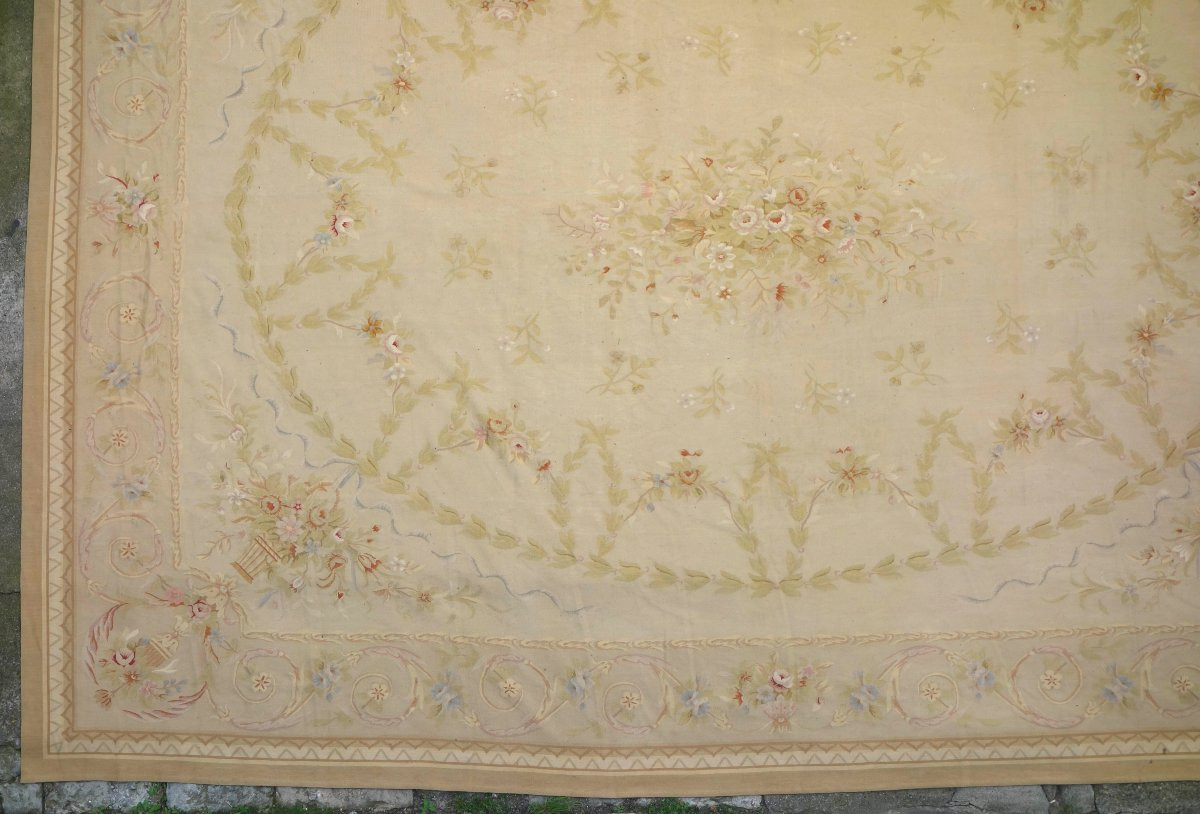 Grand tapis d'Aubusson de style Louis XVI, époque Napoléon III - 512cm x 396cm-photo-2