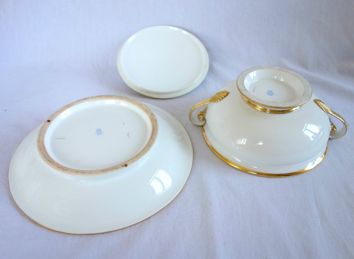 Manufacture Royale De Sèvres 1821: White And Gold Porcelain Bouillon, Vegetable Dish - Signed & Dated-photo-3