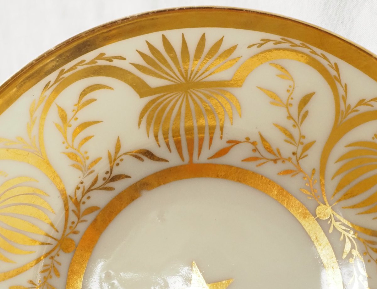 Darte, Attributed To - Empire Period Litron Cup - White And Gold Porcelain-photo-3