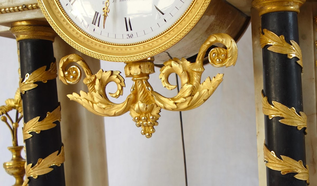 Louis XVI Period Portico Clock In Gilt Bronze With Mercury And Marble - 52cm-photo-4