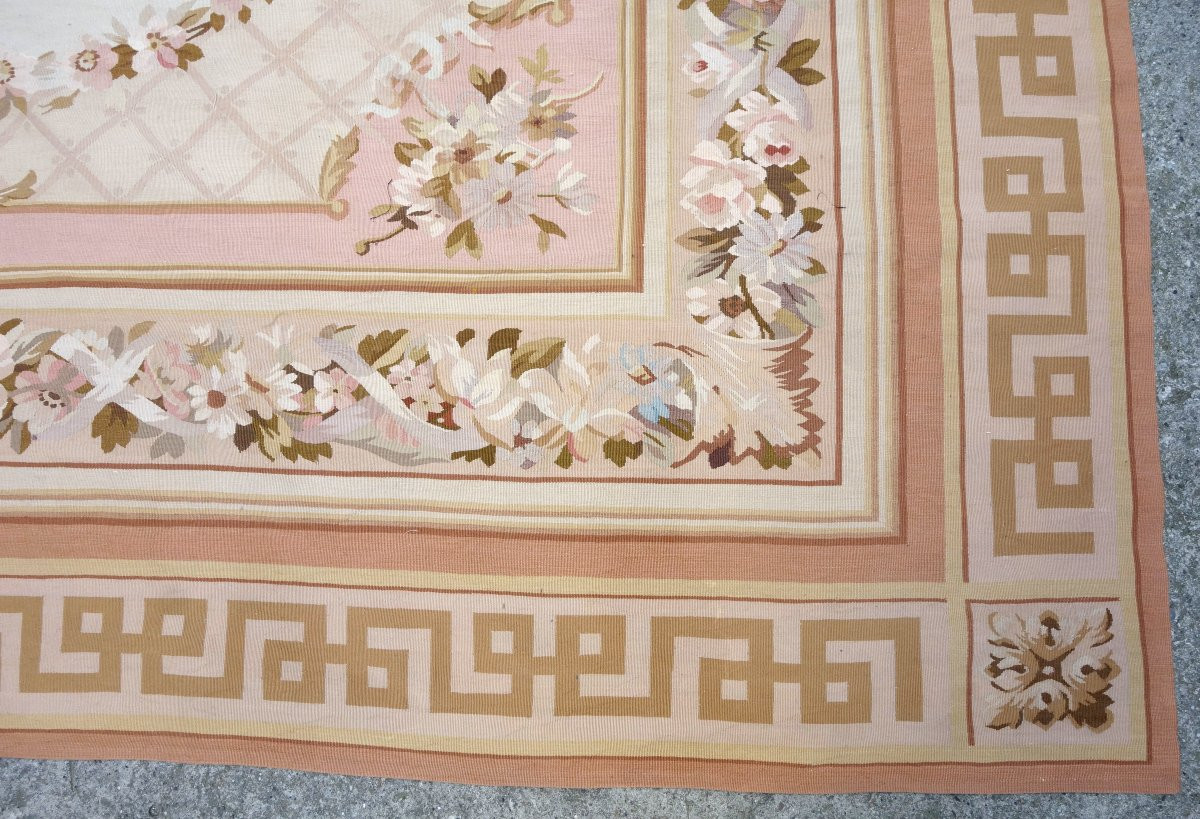 Grand tapis d'Aubusson de style Louis XVI, époque Napoléon III - 342cm x 250cm-photo-2