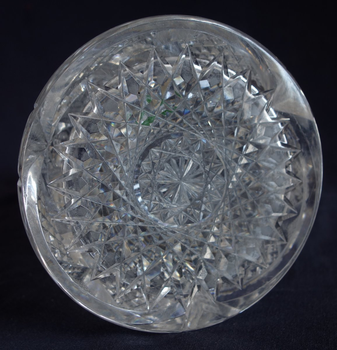 Canette, broc, carafe en cristal de Baccarat richement taillé vers 1900-photo-7