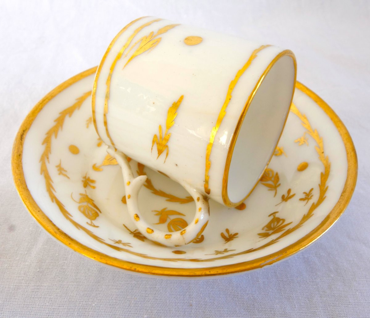 Manufacture De Sceaux Penthièvre - 18th Century Gold Gilt Porcelain Moka Or Children's Litron Cup-photo-4