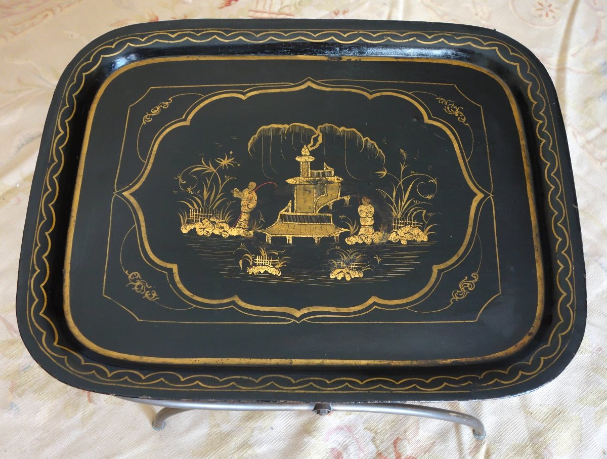 Grand plateau Napoléon III en tôle laquée de chinoiseries, monté table basse Madeleine Castaing-photo-4